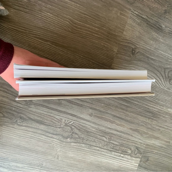 Lauren Conrad Beauty and Style Book Bundle - Picture 6 of 6